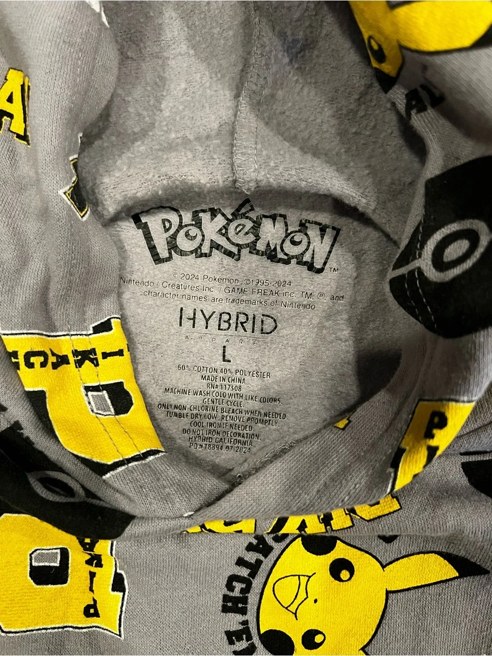 Pokémon Pikachu Boys Gray Allover Print Pullover Hoodie Size Large